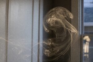 pexels-jill-burrow-6681863 (1) Certains consomment le tabac pour son effet tranquillisant.