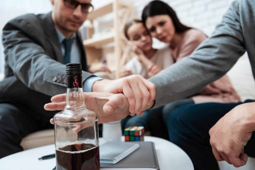 Aider une personne alcoolique contre son gré n’est pas une chose aisée.