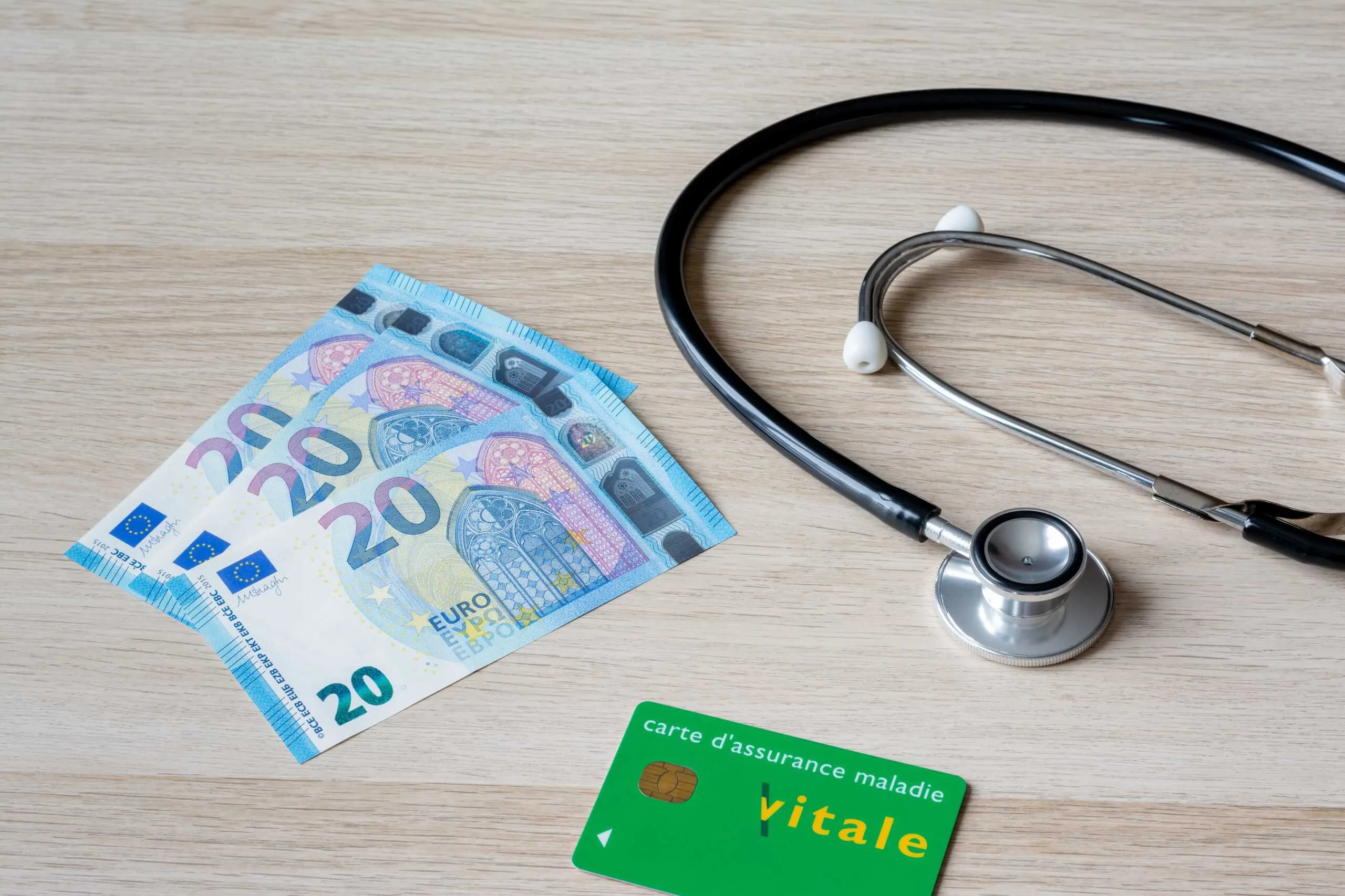67653cda0884353ef317ba0d_AdobeStock_415664816 Le traitement médical a un coût et n'est pas forcement pris en charge.