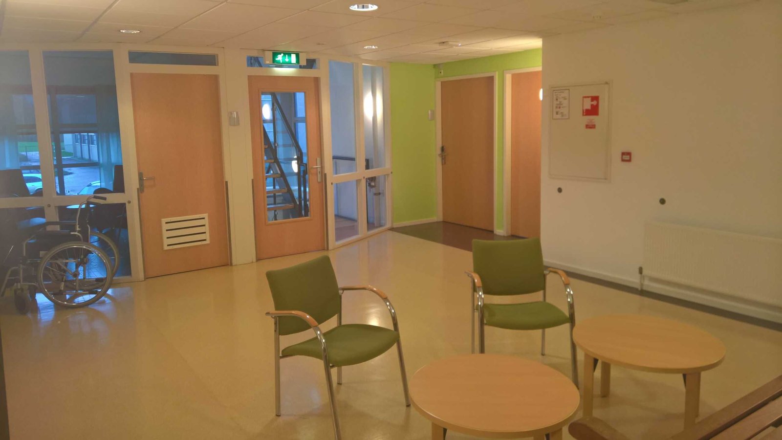 Lentis_psychiatric_clinic,_Winschoten_(2017)_05 Centre spécialisé dans le traitement des troubles comportementaux et psychiatriques.