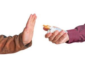 It,Is,Time,To,Quit,Smoking,Now.,Isolated,On,White Arrêter la consommation de tabac et garder le contrôle.