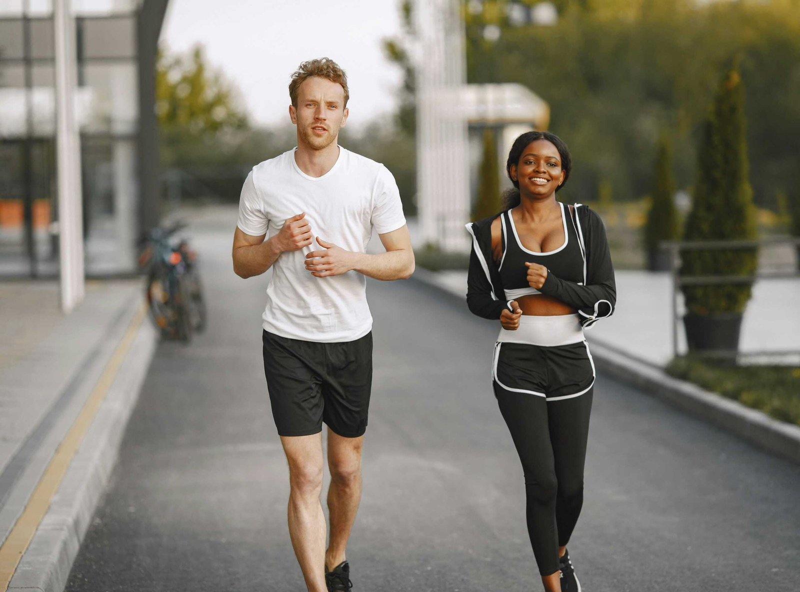 pexels-photo-8769377 Pratiquer la course est une marque de bonne santé et de bien-être.