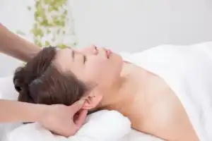 L'auriculothérapie contre l'addiction.