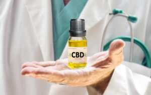 blog_17 L'avis du médecin est nécessaire avant un traitement à base de CBD.