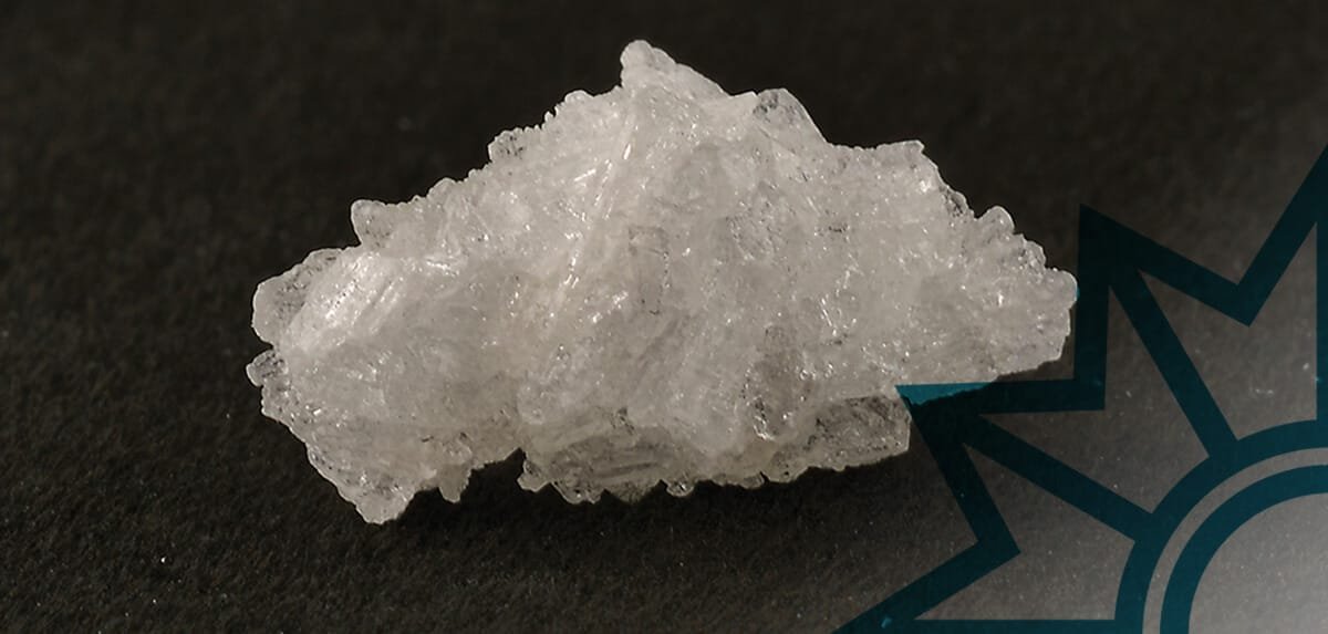 drogen-crystal-meth-tt Méthamphétamine en cristal: drogue dangereuse et très addictive.
