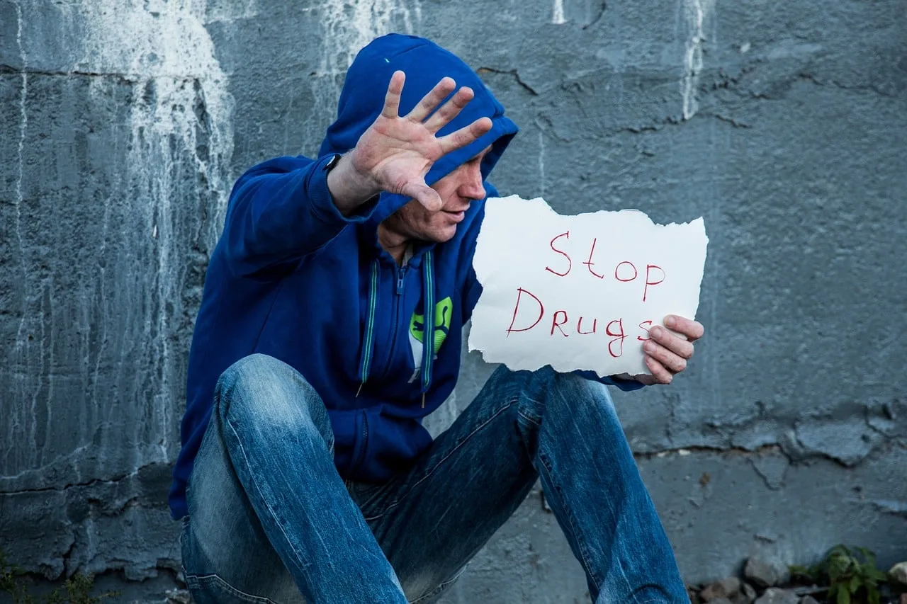 stop-2785450_1280 Non à la consommation de drogue.