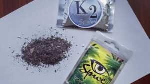 Spice K2: du cannabis synthétique.