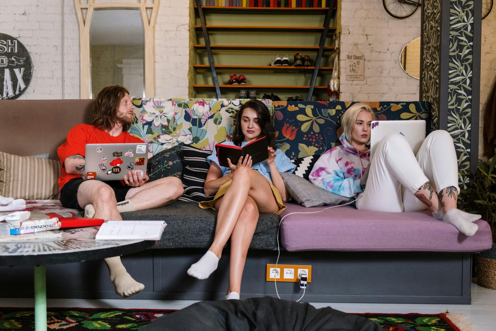 pexels-cottonbro-5157275